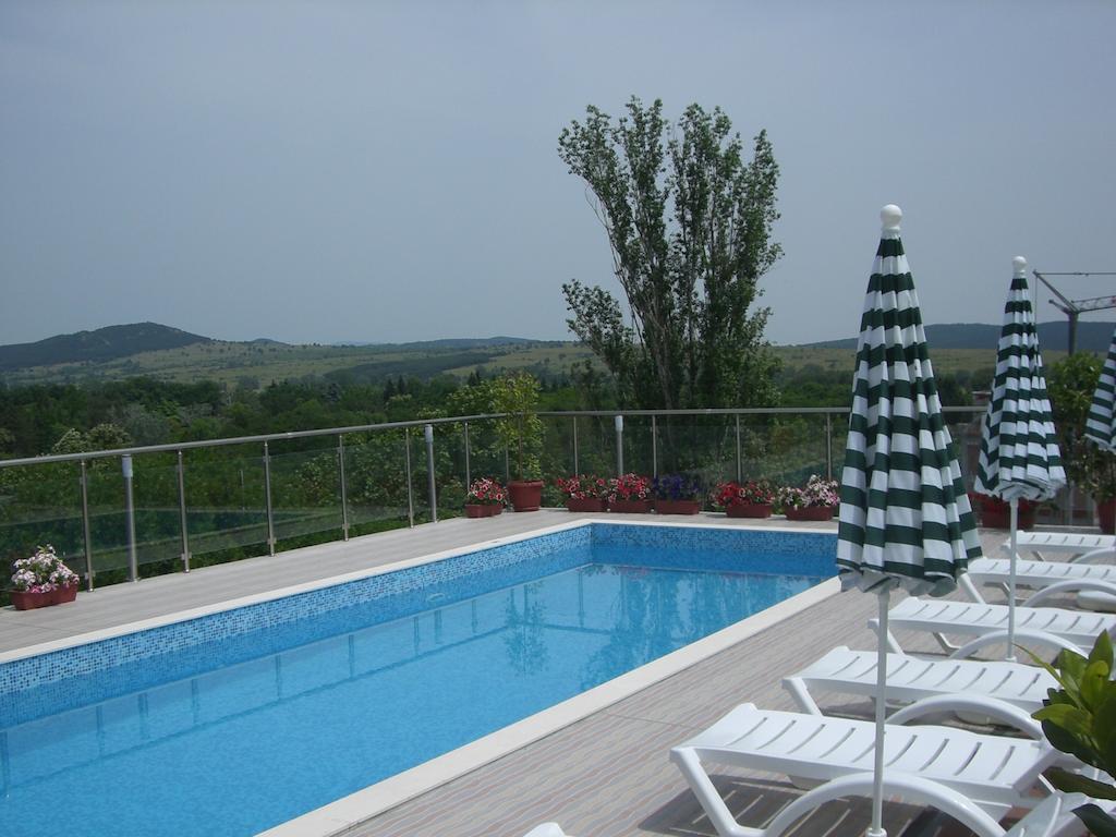Apartments In Relax Complex Fantasy Hisarya Luaran gambar